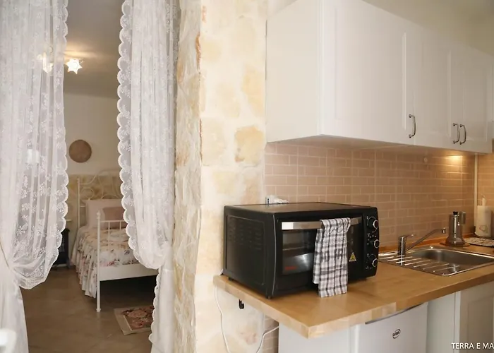 Corte Degli Alberolungo Bed & Breakfast Bari