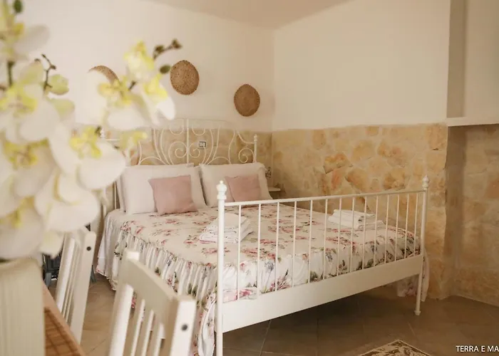 Bed & Breakfast Corte Degli Alberolungo Bari