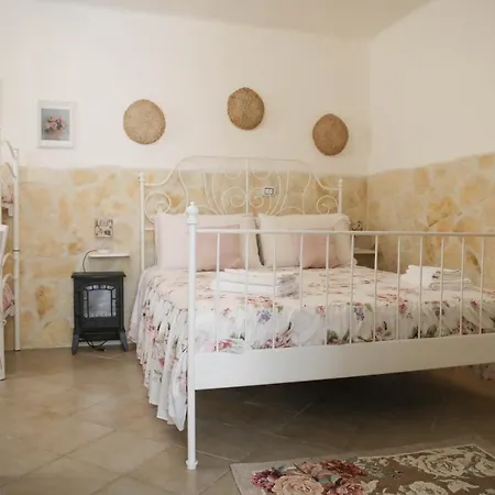 Corte Degli Alberolungo 3*